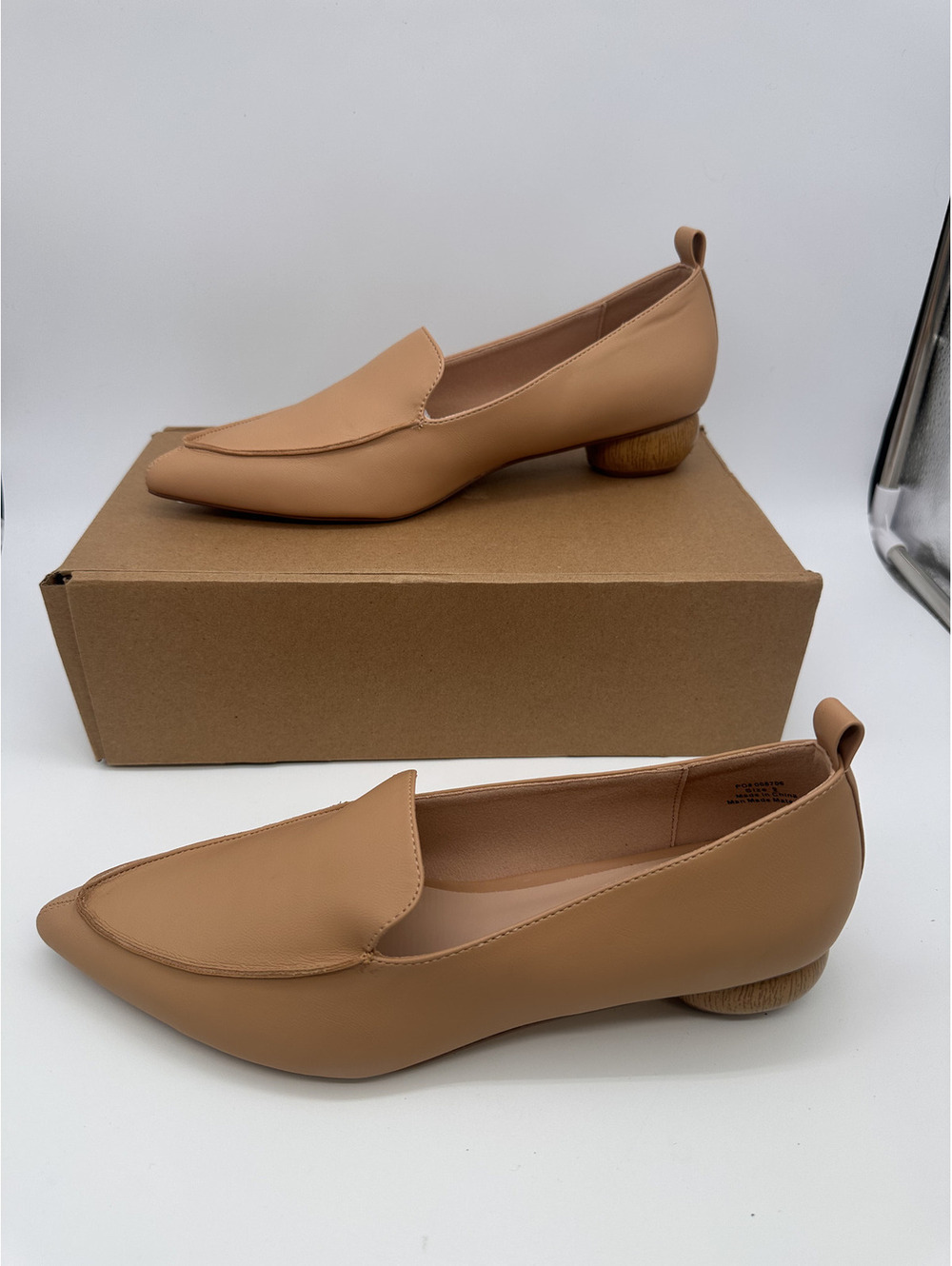 Journee Collection Maggs Tan Pointed Toe Loafers Size 9